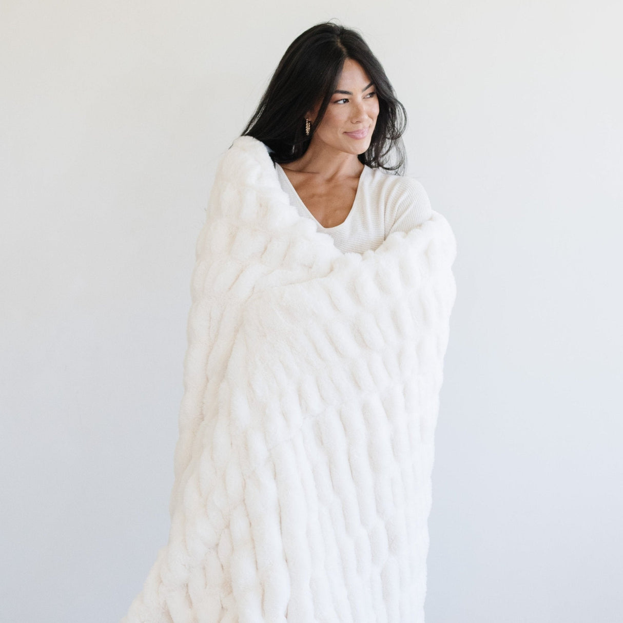 Double Ruched Faux Fur XL Throw Blankets