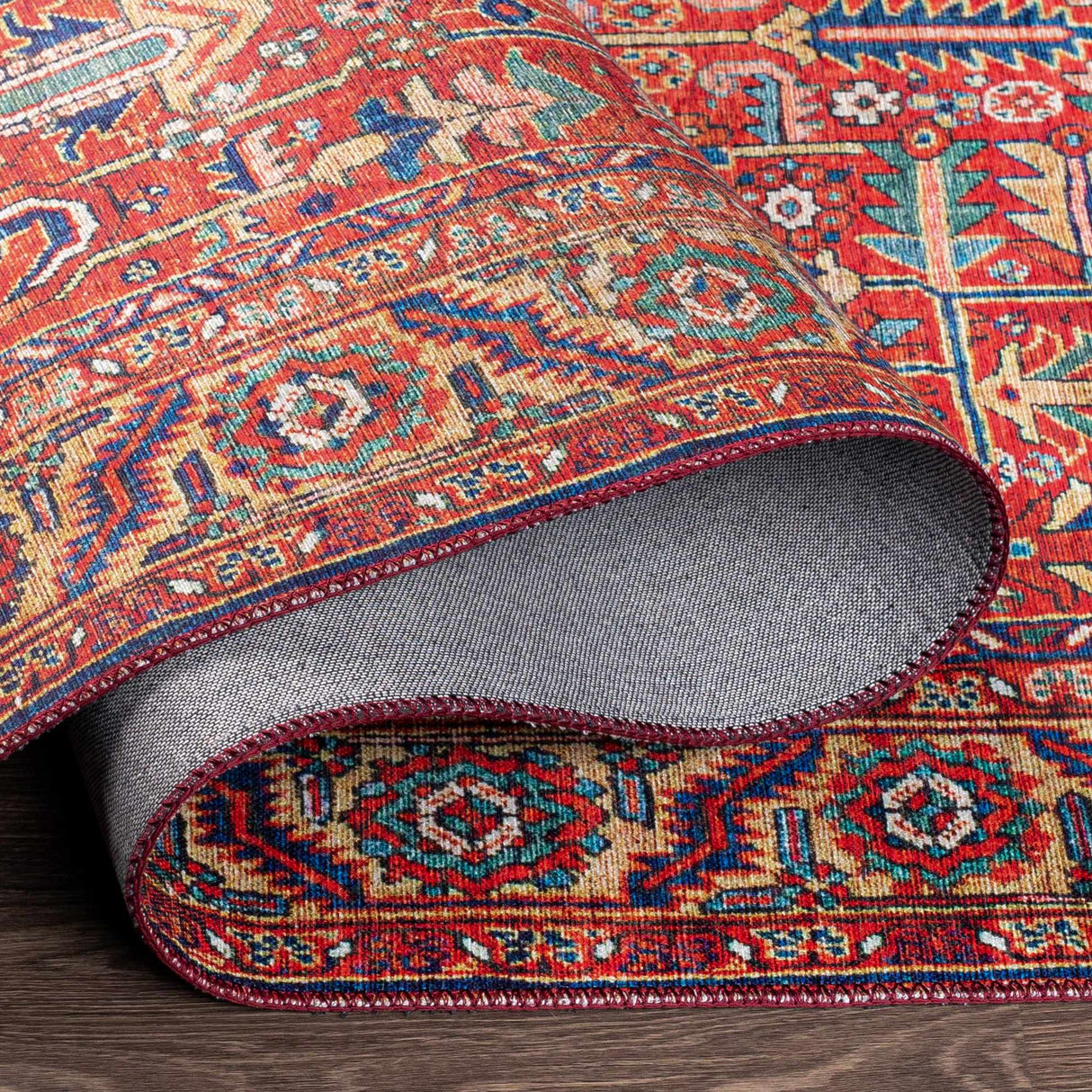 Edwardsburg Traditional Red Rug