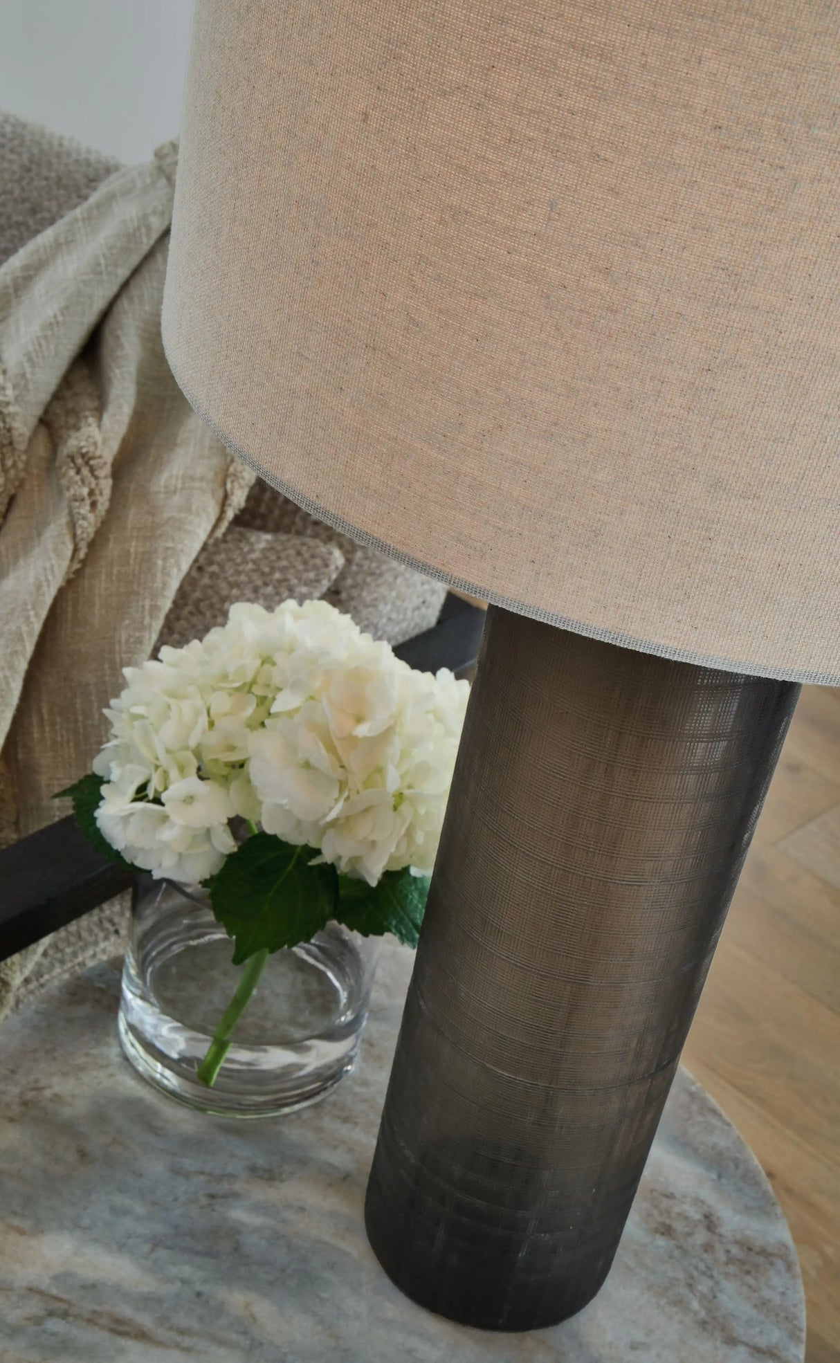 Dingerly - Glass Table Lamp - Brown - Best Buy Furniture