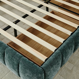 Modern Platform Bed Frame With Thick Fabric