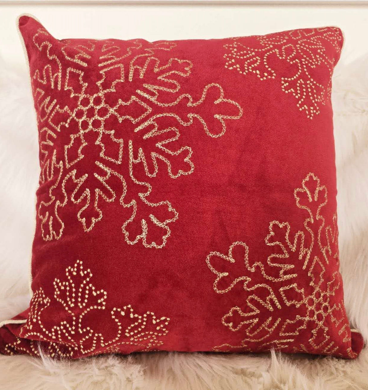 Red Velvet Holiday Throw Pillow 20x20
