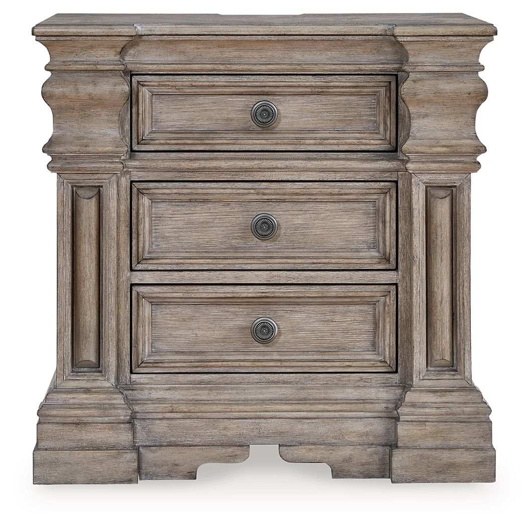 Blairhurst - Three Drawer Night Stand - Light Grayish Brown - Best Buy Furniture
