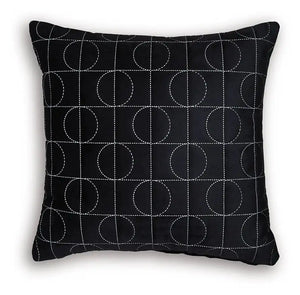 Kydner - Pillow - Best Buy Furniture