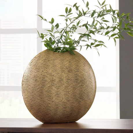 Iansboro - Vase - Best Buy Furniture