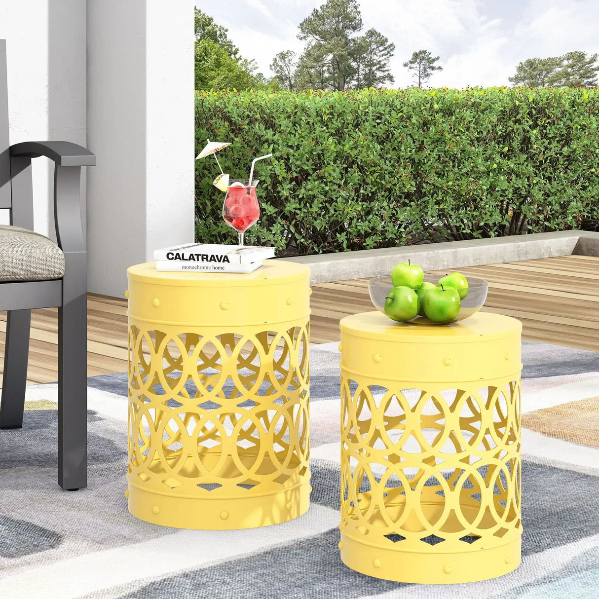 Outdoor Metal S/2 End Table - Best Buy Furniture