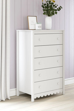 Hallityn - Five Drawer Chest - White - Best Buy Furniture