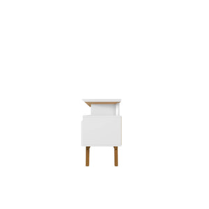 Yonkers - TV Stand