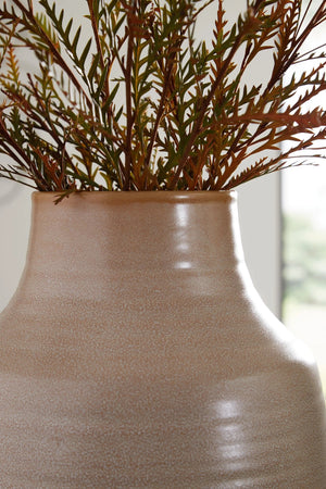 Millcott - Medium Vase - Best Buy Furniture