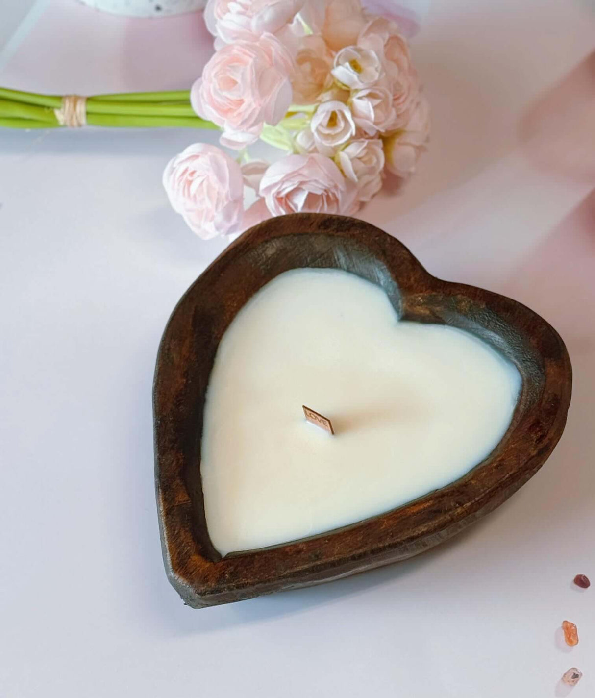 Endless Love Wooden Candle for Romantic Ambiance