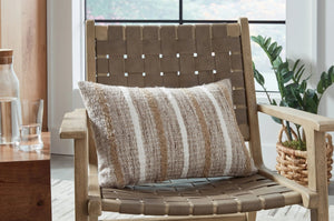 Benish - Pillow - Best Buy Furniture