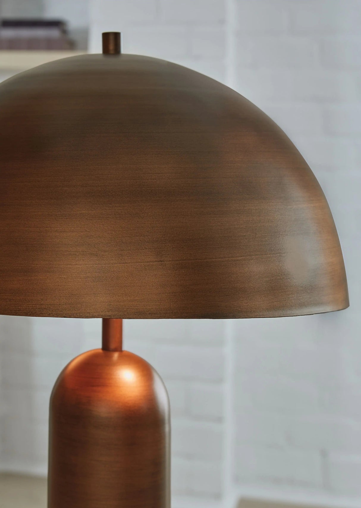 Wendfield - Metal Lamp - Best Buy Furniture