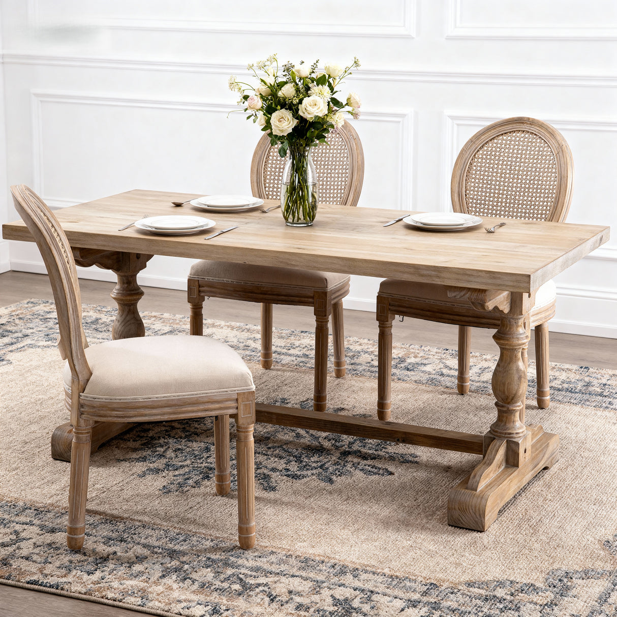 French Style Solid Wood Frame Seating for Dining