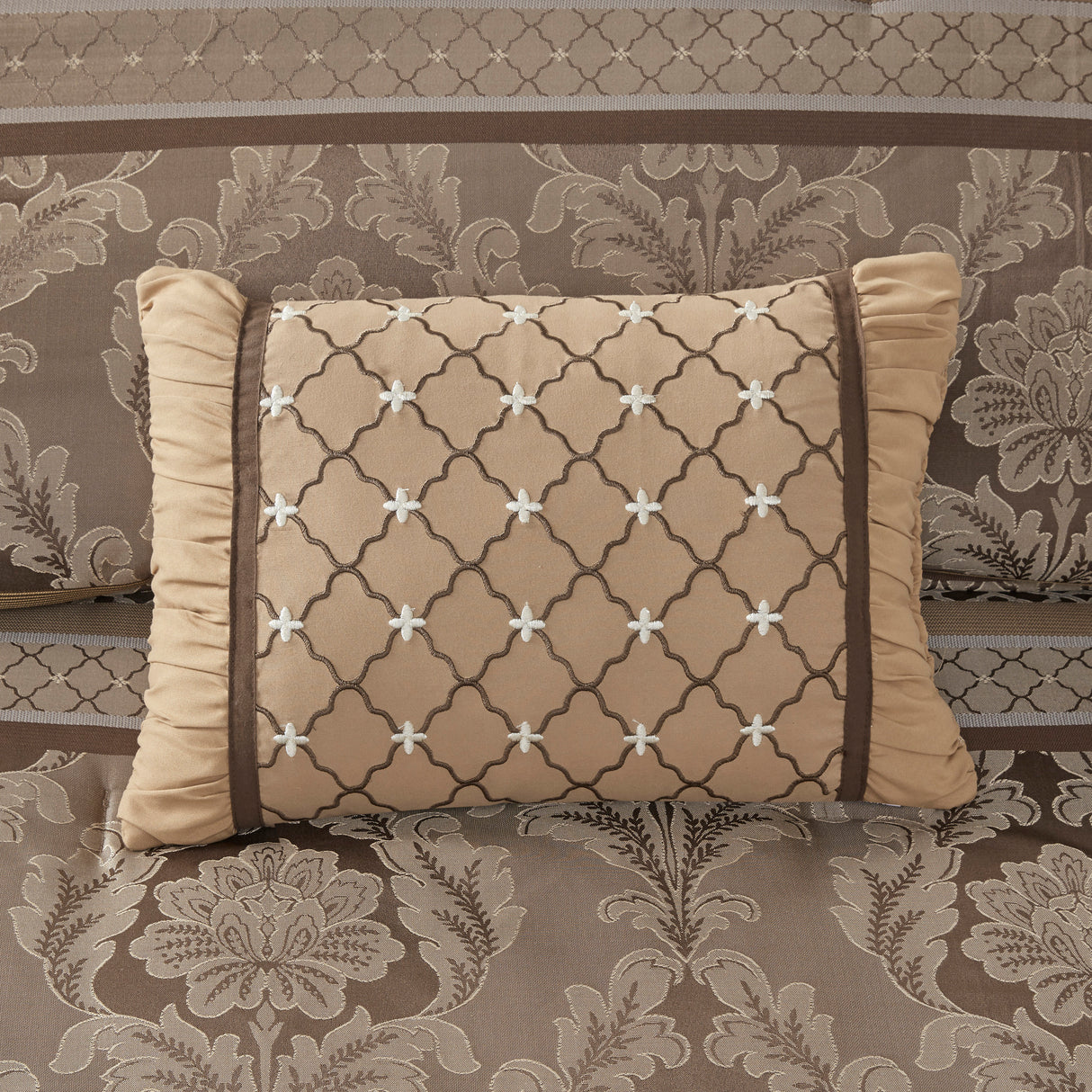 7 Piece Jacquard Comforter Set - Brown/Gold King