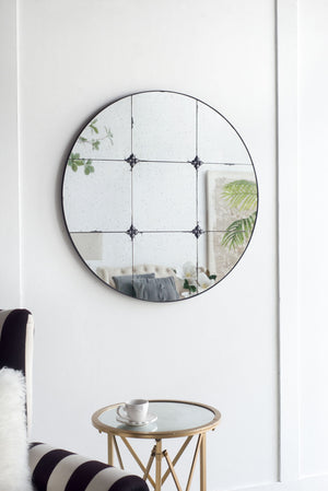 Traditional Decor Style Round Antique Glass Wall Mirror, Wall Decor For For Bathroom Entryway Console Lean Against Wall - Black