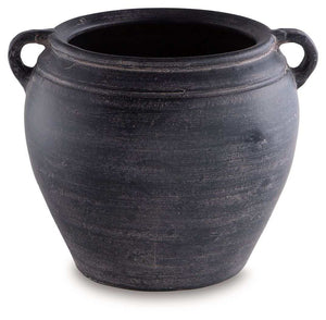 Meadie - 9" Vase - Best Buy Furniture