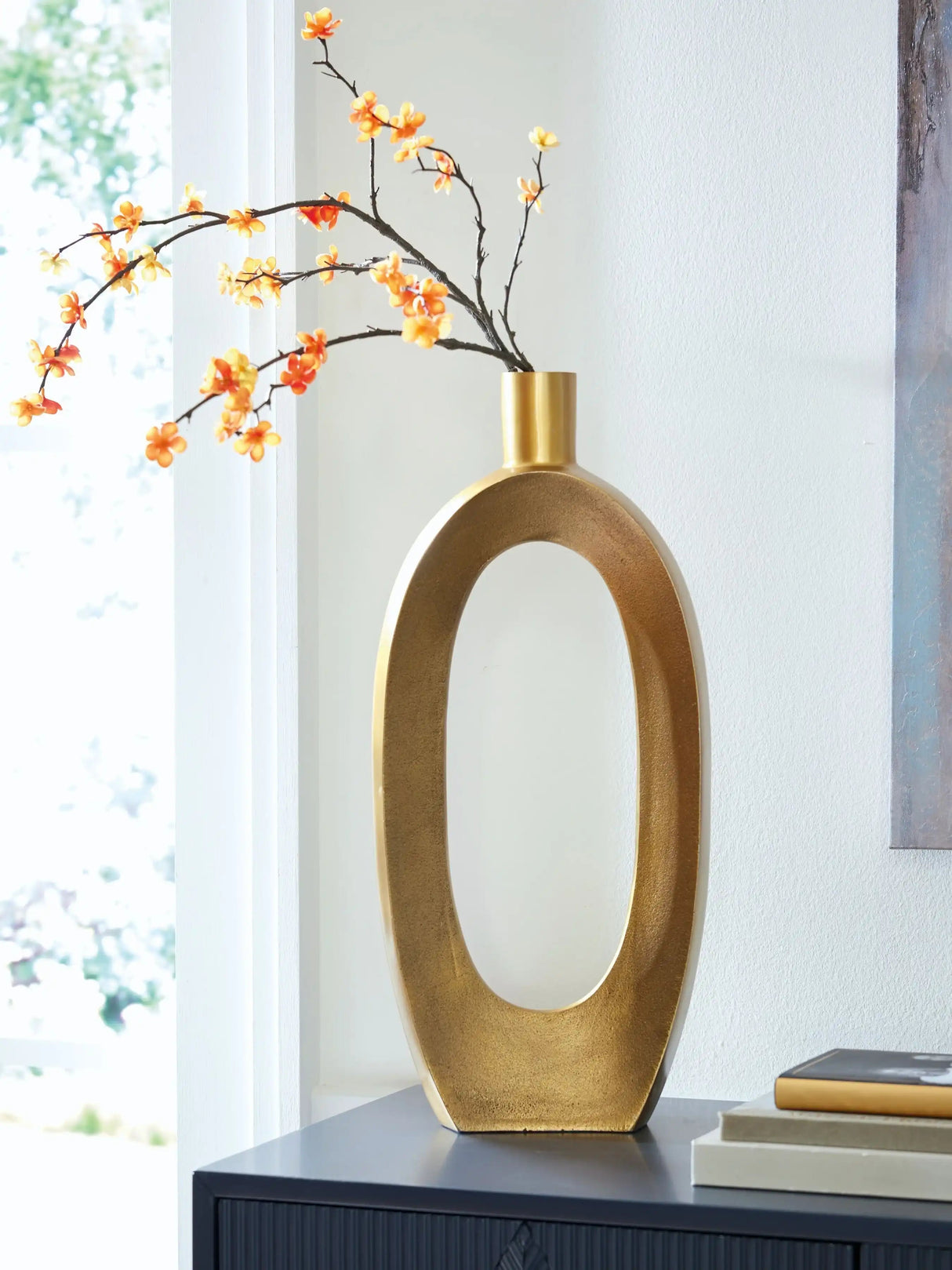 Lawtonville - Vase - Best Buy Furniture