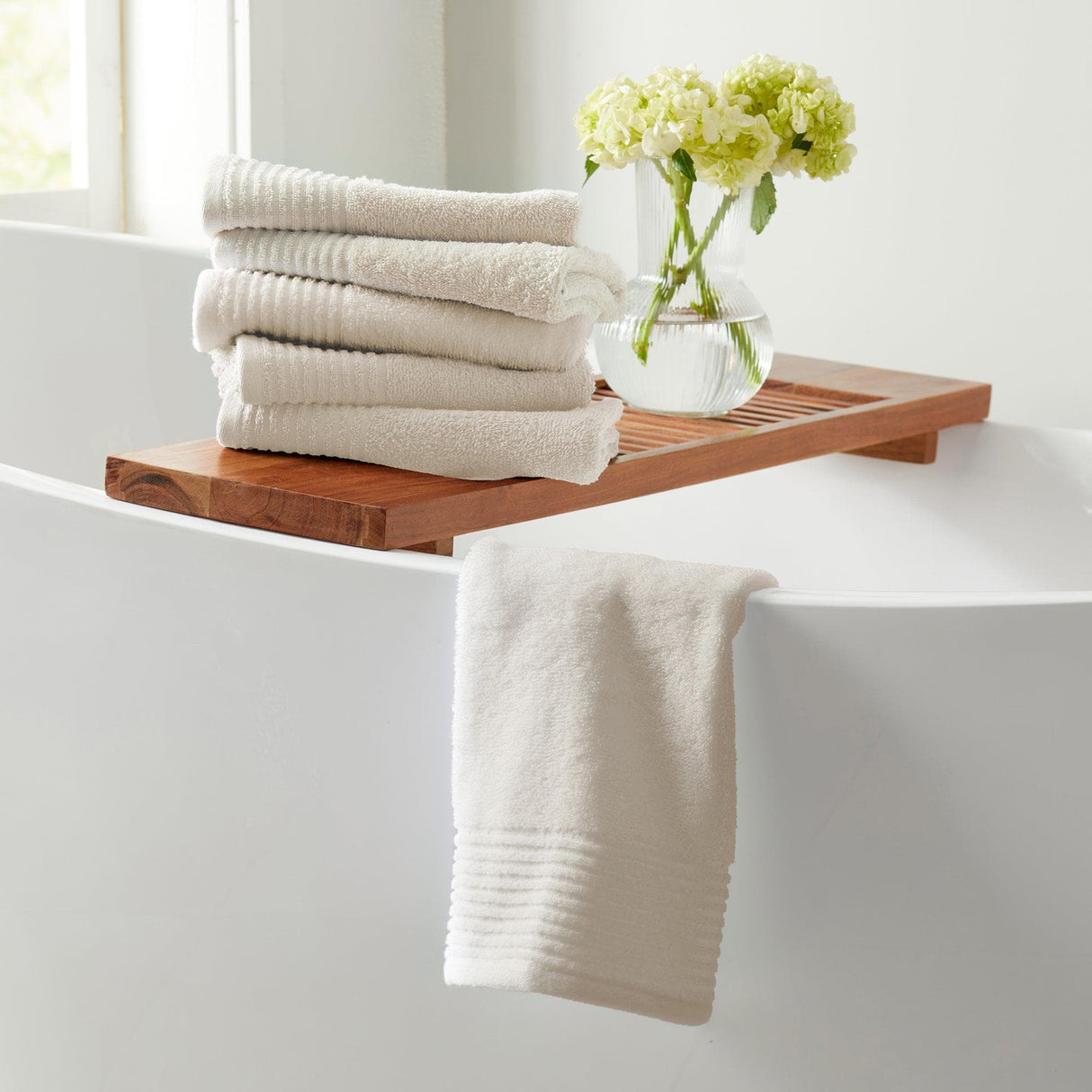 4 Pack Cotton Bath Towels - Kasper Collection