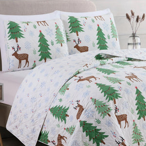 3-Piece Holiday Quilt - Holly Collection