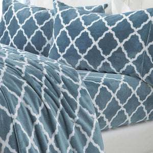 4-Piece Printed Plush Sheet Set - Velvet Luxe Lattice Collection