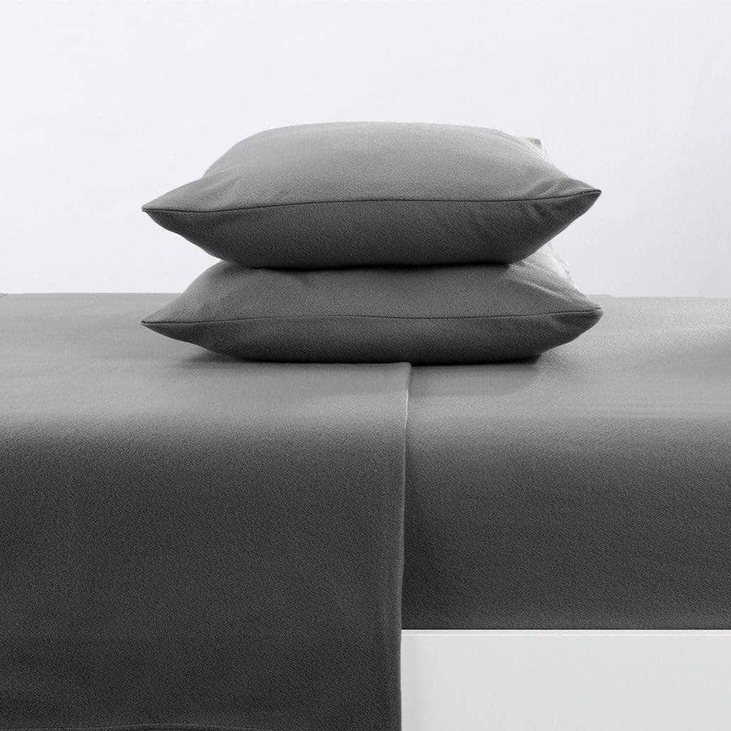 4-Piece Solid Fleece Sheet - Christina Collection