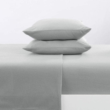 4-Piece Solid Fleece Sheet - Christina Collection