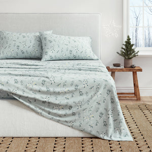 Great Bay Home Turkish Cotton Flannel Sheet in Snowy Botanical