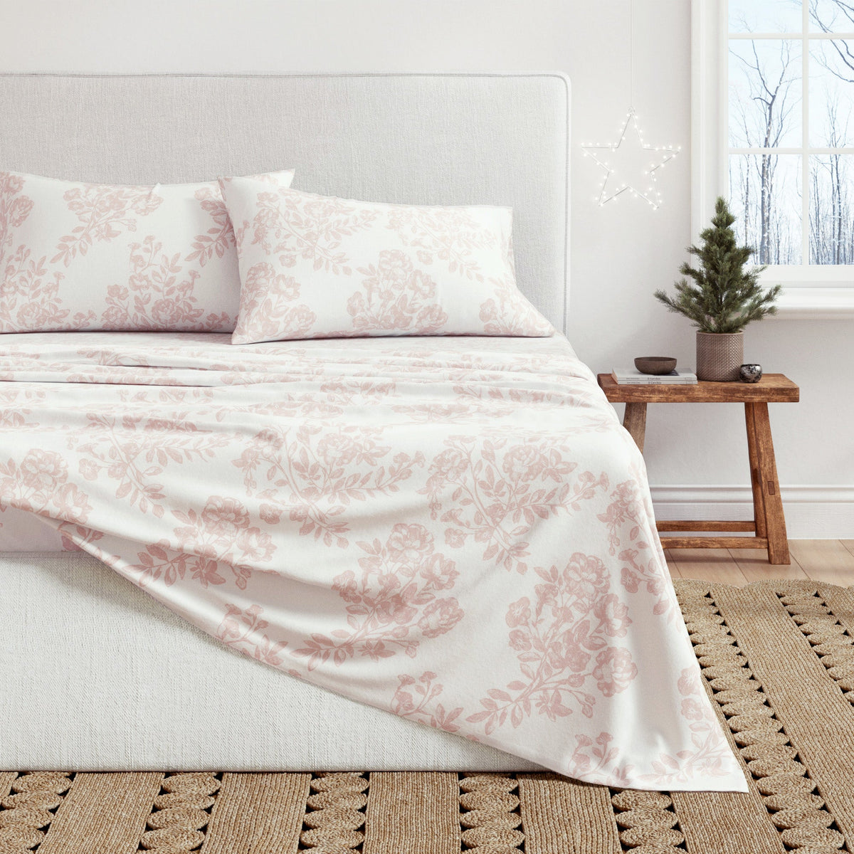 Great Bay Home Turkish Cotton Flannel Sheet in Toile - Blush Pink