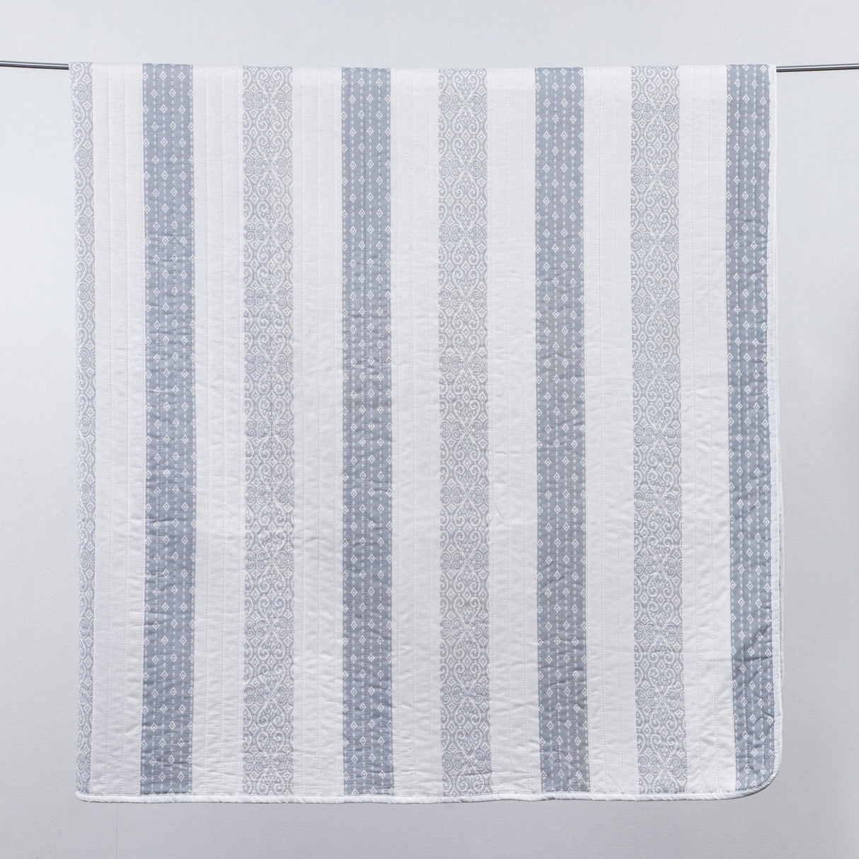 3-Piece Stripe Quilt - Adele Collection