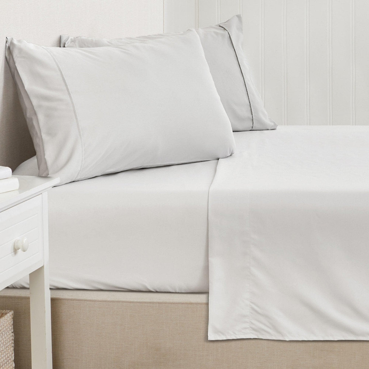 4 Piece Solid Microfiber Sheet - Amara Collection