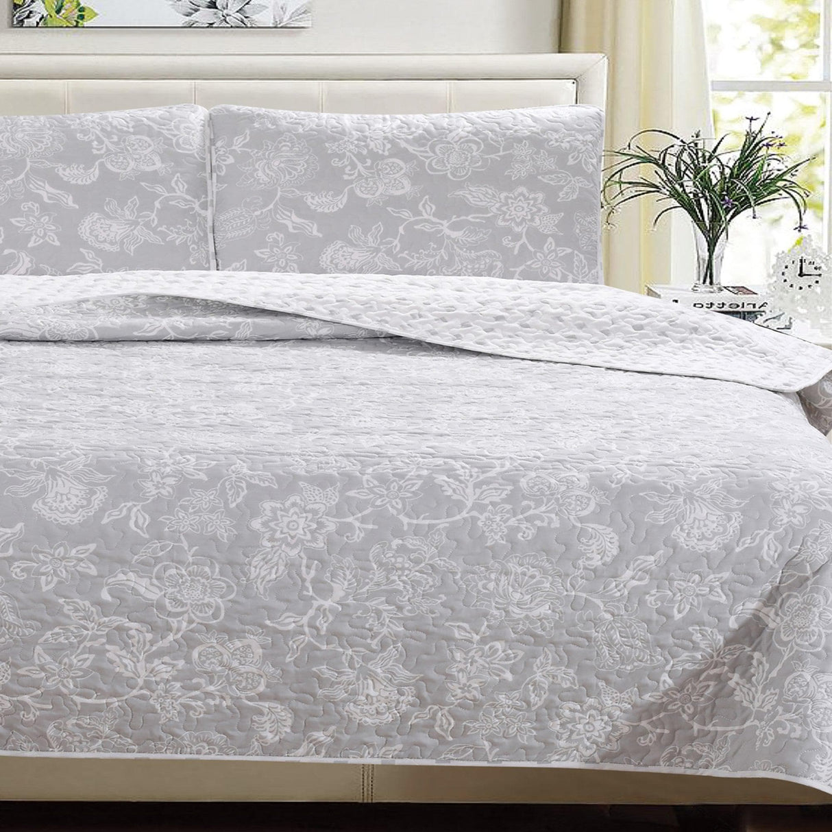 3-Piece Floral Quilt - Emma Collection