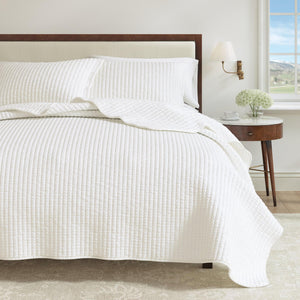 3-Piece Solid Quilt from Alicia Collection