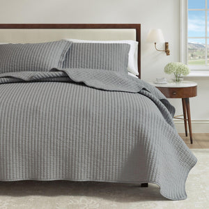 3-Piece Solid Quilt from Alicia Collection