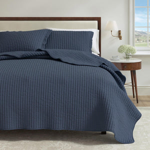 3-Piece Solid Quilt from Alicia Collection
