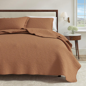 3-Piece Solid Quilt from Alicia Collection