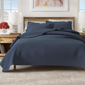 3-Piece Solid Quilt from Alicia Collection