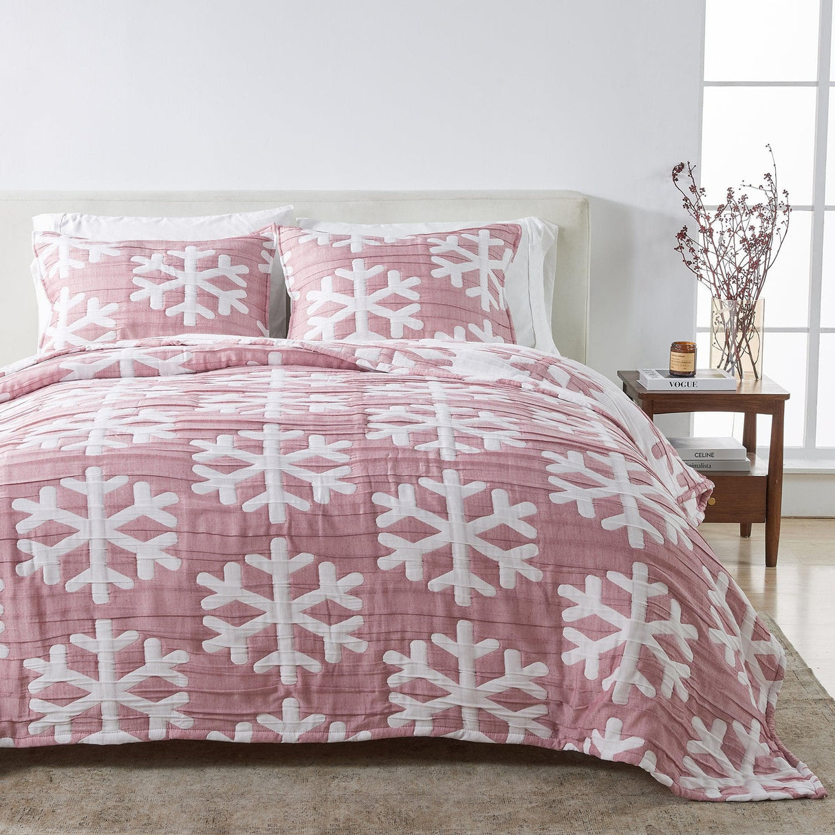 Matelassé Snowflake Quilt Set - Nino Collection