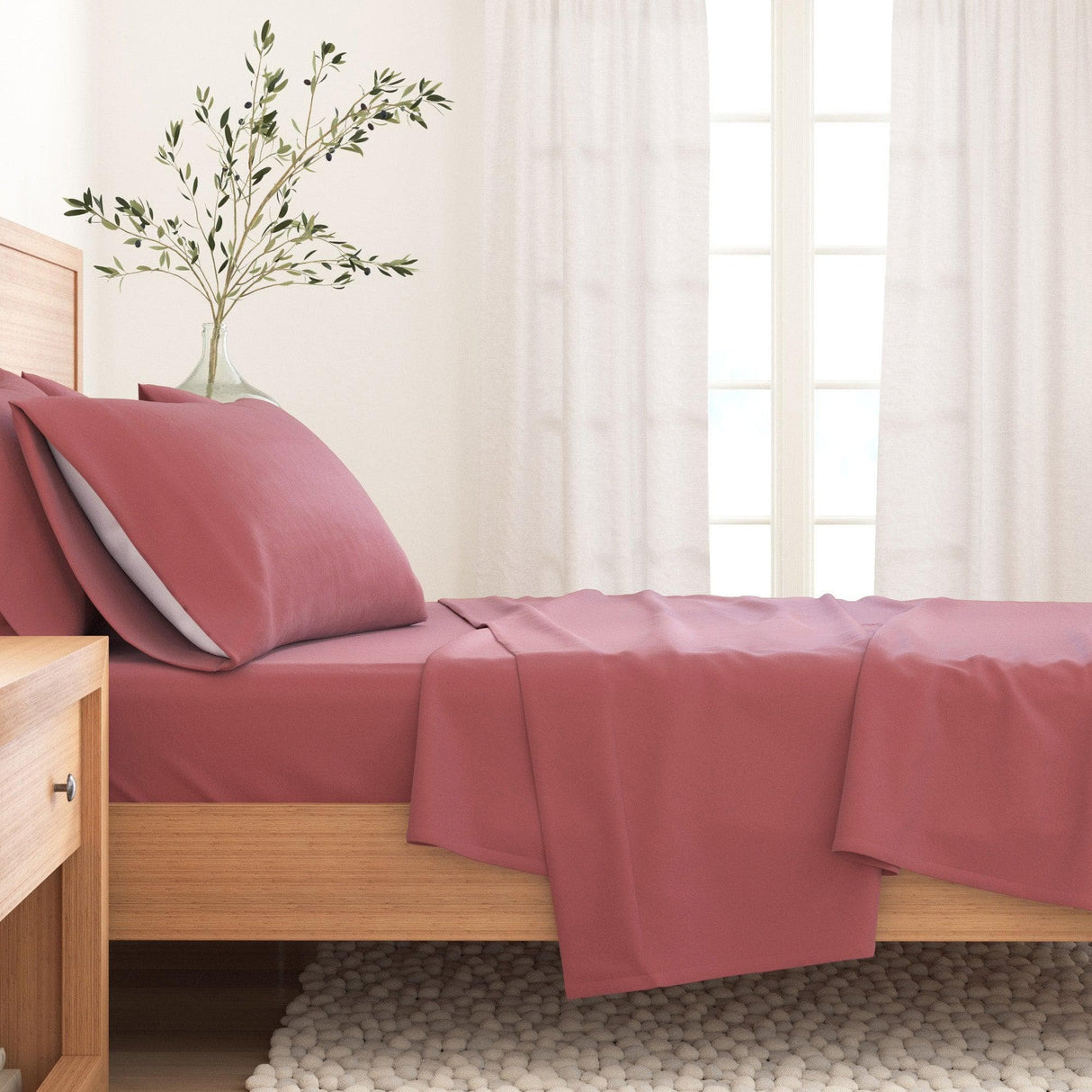 4-Piece Cotton Solid Flannel Sheet - Nordic Collection