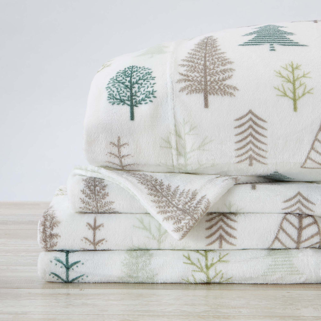 4-Piece Printed Plush Sheet - Velvet Luxe Collection