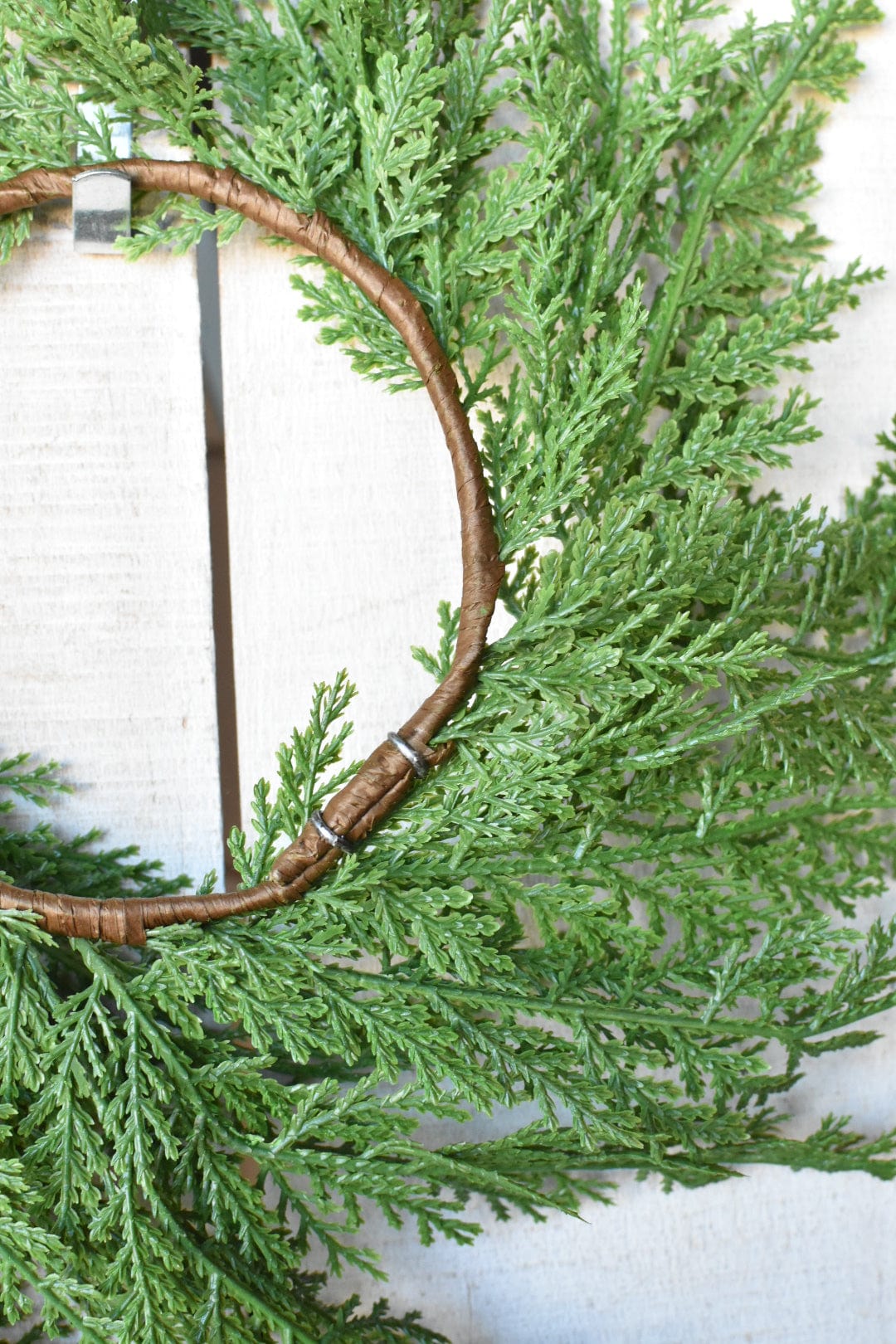 House by JSD Small Cedar Wreath (4.5" Center Ring) CW2 - view 4