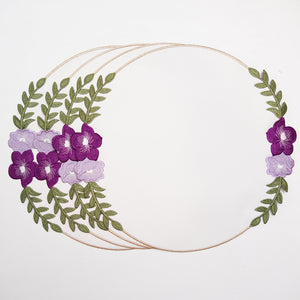 Jasmine White Round Faux Leather Placemat
