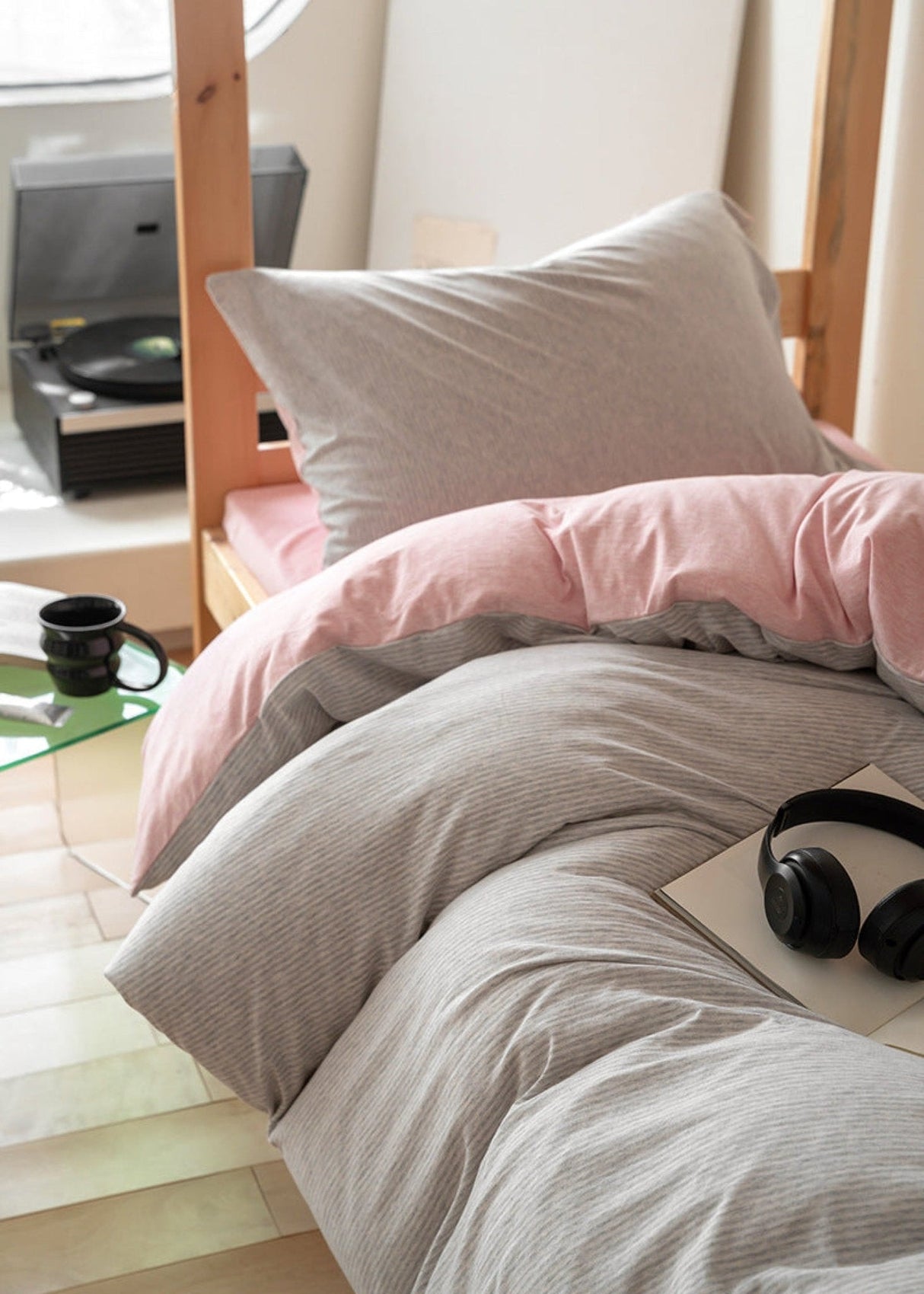 Jersey Knit Boho Twin Dorm Bedding Set / Beige Nude