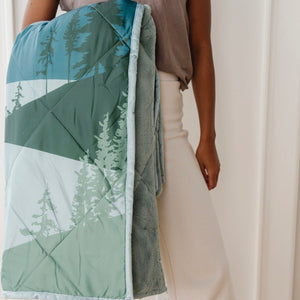 Outdoor Blanket by Saranoni