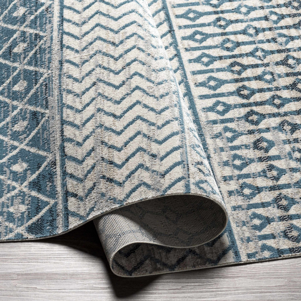 Pinamopoan Washable Area Rug - Clearance