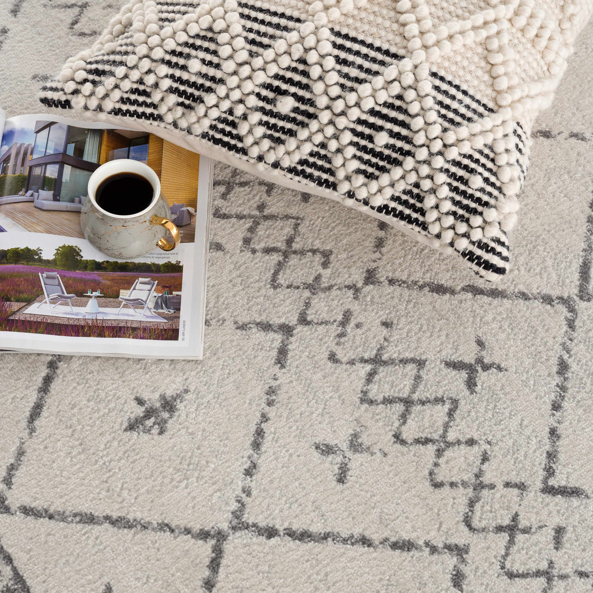 Newville Moroccan Trellis Rug - Clearance