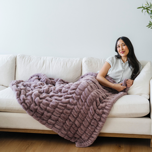 Saranoni DOUBLE RUCHED FAUX FUR THROW BLANKETS in Woodrose