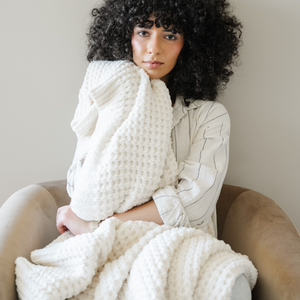 Waffle Knit XL Throw Blankets - Swan | Saranoni