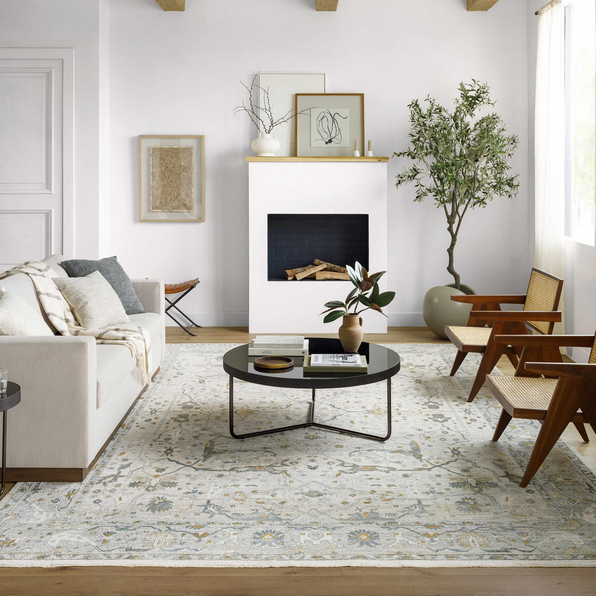 Aviva Off-White Textured Rug with Fringes