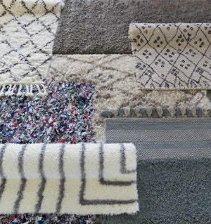 Catoosa White/Black Trellis Wool Rug - Clearance