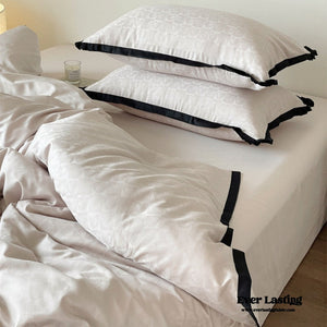 Silky Luxury Heart Textured Bedding Set / Cream