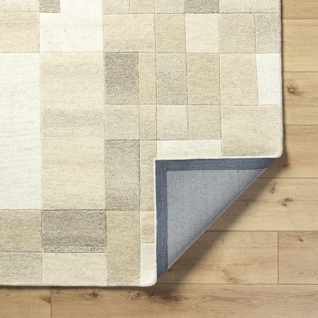 Senga Area Rug